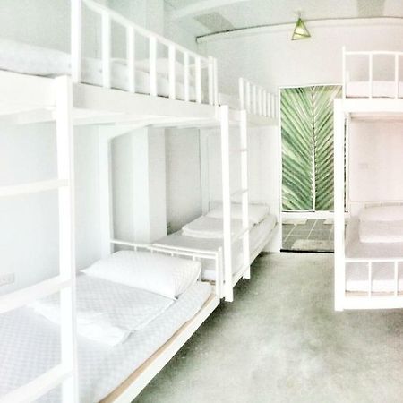 Cong Sen Backpackers Hostel T'ai-tung Eksteriør bilde